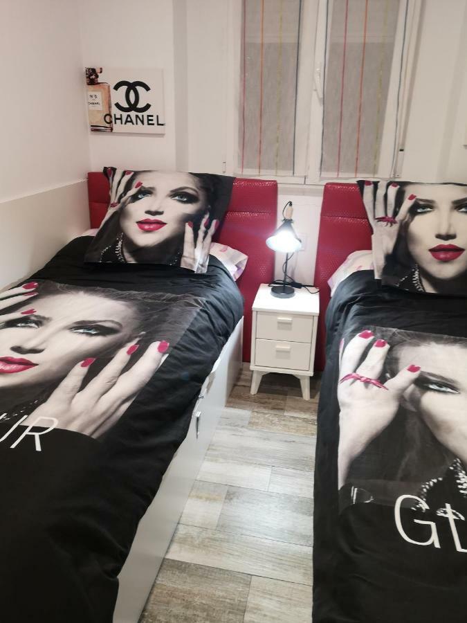 בנידורם Apartamento Ibanez מראה חיצוני תמונה